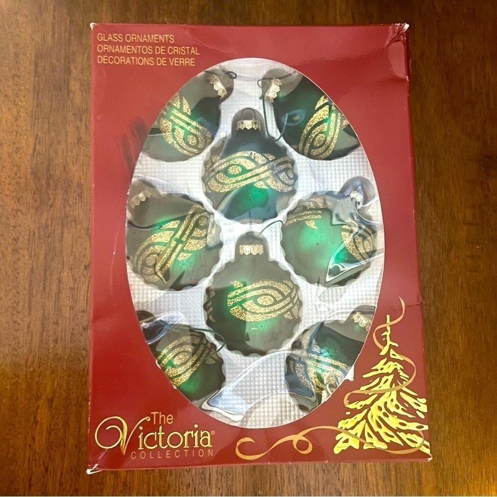 Vintage Victoria collection  emerald green Christmas bulbs. 1995